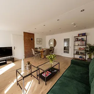 Bonnystay Monument Apartment
